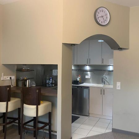 Luxurious Flat In Bondy,アパートメント エクステリア 写真